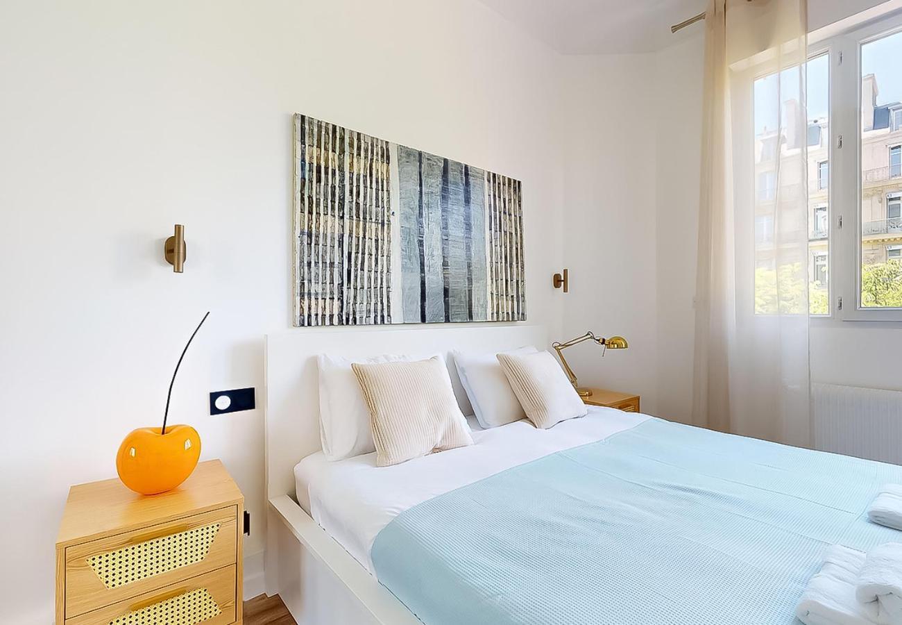 Signature Champs Elysees Paris Ngoại thất bức ảnh
